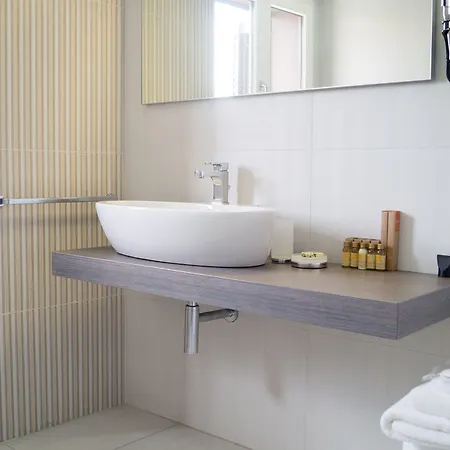 Arete Luxury 4*