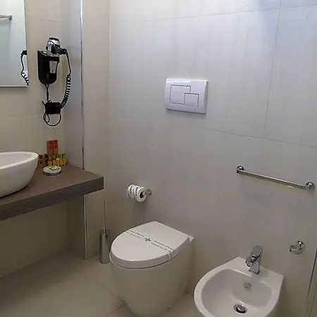 Arete Luxury 4* רג'יו די קאלאבריה